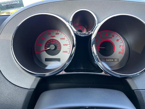 Red 2008 Pontiac Solstice Base