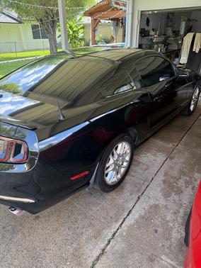 2014 Ford Mustang V6 Premium
