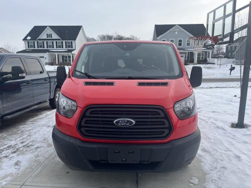 2018 Ford Transit-150 XL