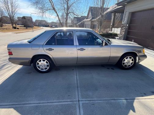 1995 Mercedes-Benz E-Class E300 Diesel