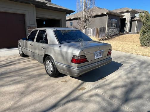 1995 Mercedes-Benz E-Class E300 Diesel