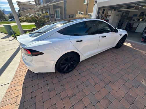 2022 Tesla Model S Long Range