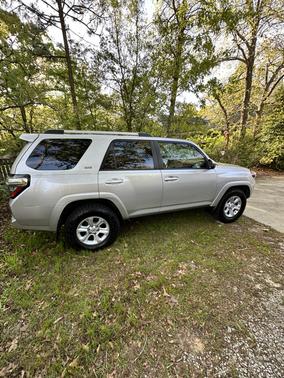 Silver 2022 Toyota 4Runner SR5