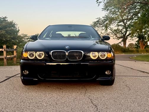 2001 BMW M5 Base