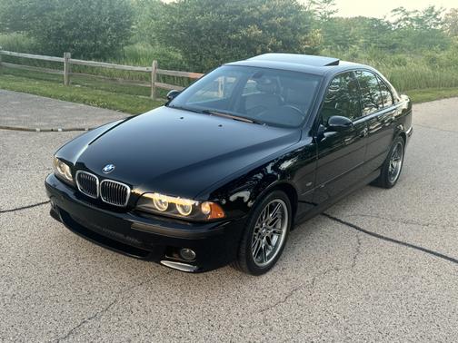 2001 BMW M5 Base