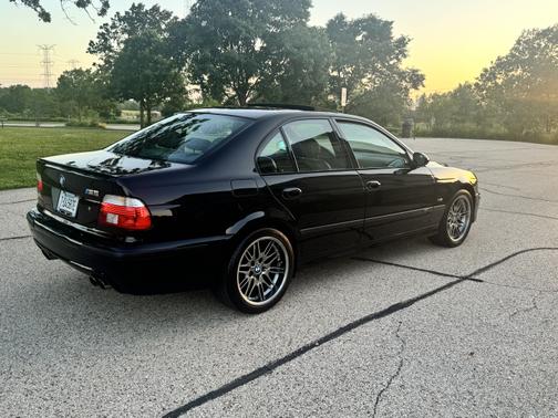 2001 BMW M5 Base