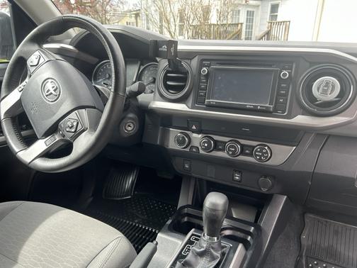 2019 Toyota Tacoma SR5