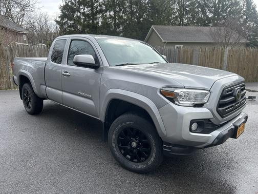 2019 Toyota Tacoma SR5