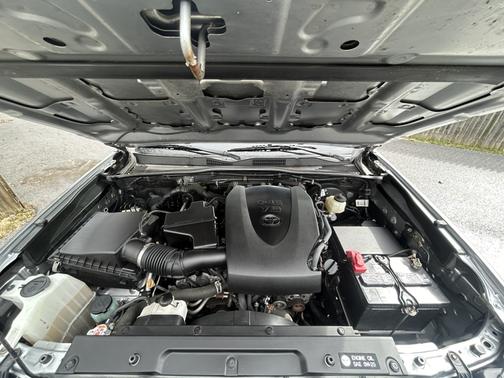 2019 Toyota Tacoma SR5