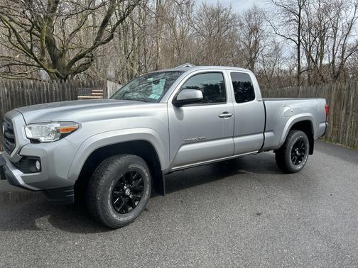 2019 Toyota Tacoma SR5
