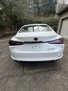 White 2021 Lexus ES 350 Base