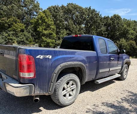 Blue 2013 GMC Sierra 1500 SLE1