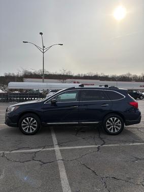 2018 Subaru Outback 2.5i Touring