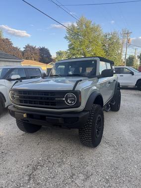 Gray 2023 Ford Bronco Base