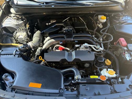 Gray 2015 Subaru Outback 2.5i Limited