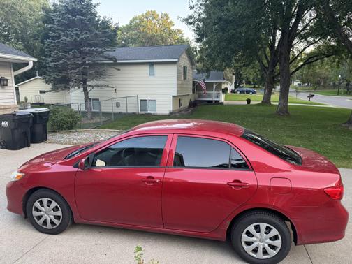 2010 Toyota Corolla LE