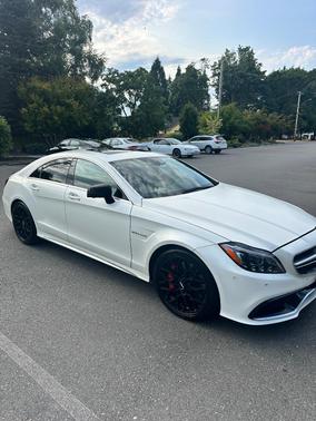 White 2015 Mercedes-Benz CLS-Class CLS 63 AMG S-Model 4MATIC