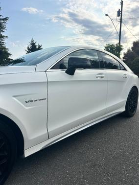White 2015 Mercedes-Benz CLS-Class CLS 63 AMG S-Model 4MATIC