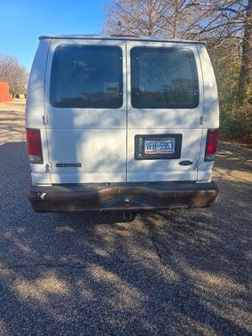 2006 Ford E250 Base