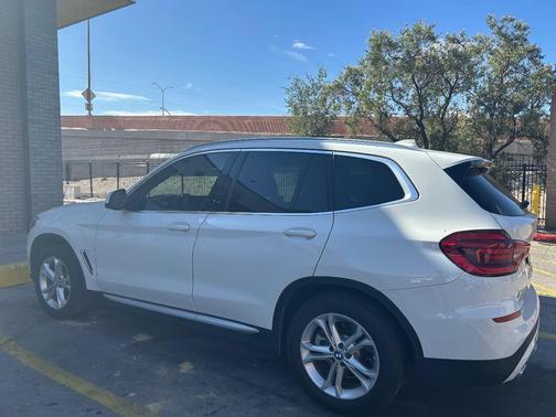 White 2021 BMW X3 sDrive30i