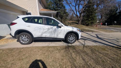 2015 Mazda CX-5 Sport