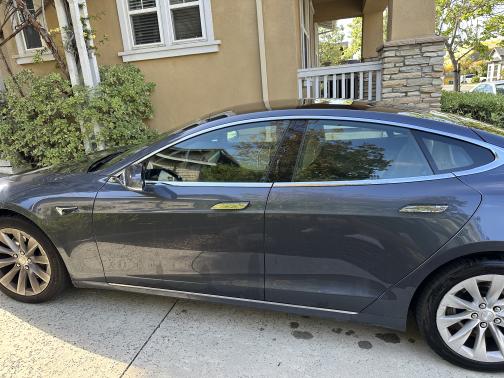 2020 Tesla Model S Long Range Plus