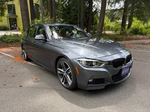 Gray 2018 BMW 340 i