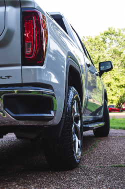 Silver 2022 GMC Sierra 1500 SLT