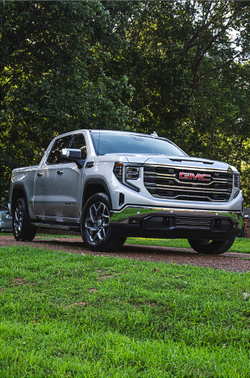 Silver 2022 GMC Sierra 1500 SLT