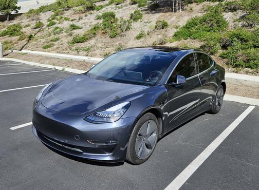 2018 Tesla Model 3 Mid Range