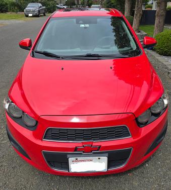 Red 2016 Chevrolet Sonic LT