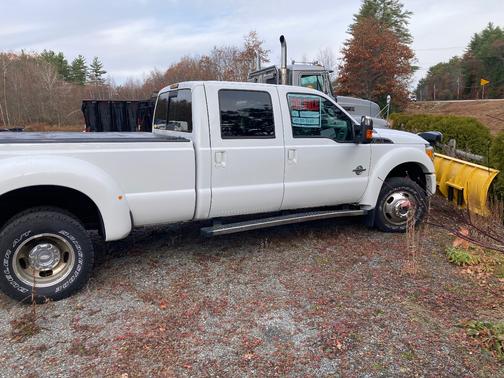2012 Ford F-450 Lariat