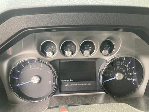 2012 Ford F-450 Lariat