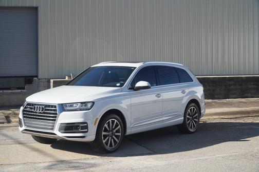 2017 Audi Q7 3.0T Premium Plus