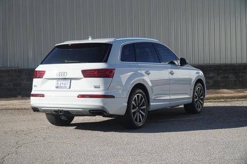 2017 Audi Q7 3.0T Premium Plus