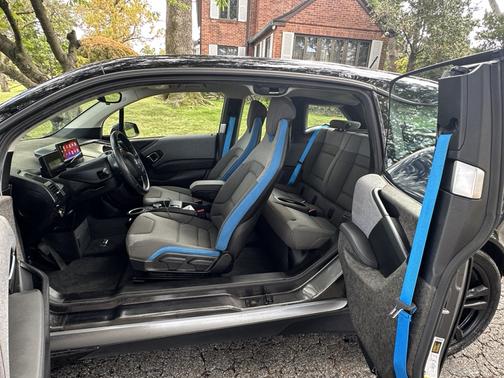 Blue 2018 BMW i3 94Ah s