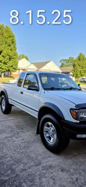 2004 Toyota Tacoma Xtracab