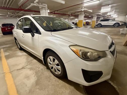 2012 Subaru Impreza 2.0i