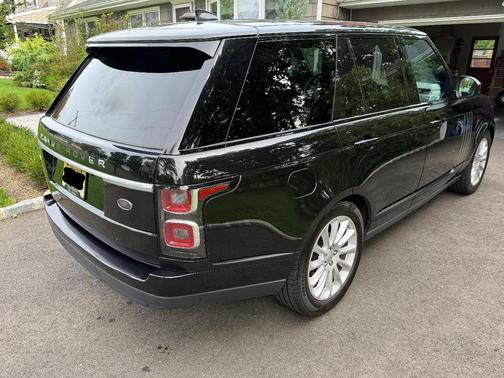 Black 2019 Land Rover Range Rover 3.0L V6 Supercharged HSE