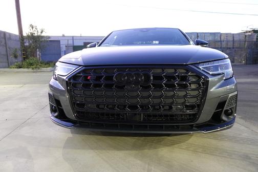 2023 Audi S8 4.0T
