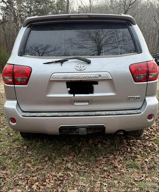 2016 Toyota Sequoia SR5