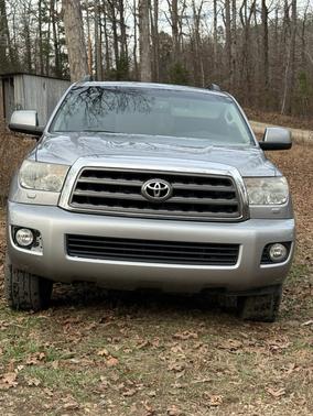 2016 Toyota Sequoia SR5