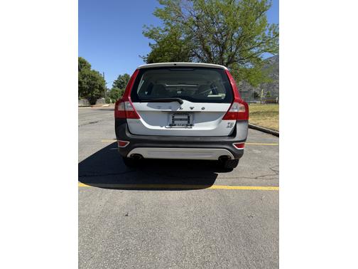 2011 Volvo XC70 T6