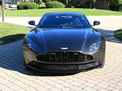 2018 Aston Martin DB11 V8