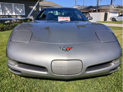 2000 Chevrolet Corvette Base