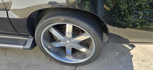 2003 Cadillac Escalade EXT Base