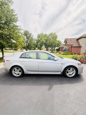 Silver 2007 Acura TL 3.2