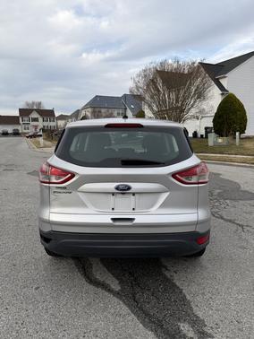 2016 Ford Escape S