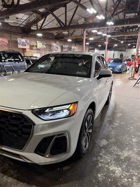 2024 Audi Q5 45 S line Premium