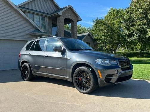 Gray 2013 BMW X5 xDrive50i